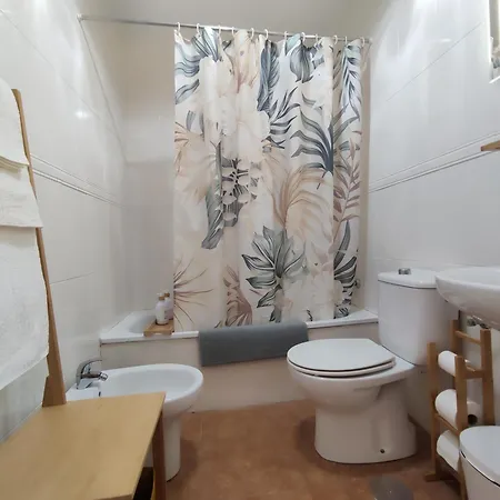 Bonito Y Acogedor Estudio - And Cozy Málaga