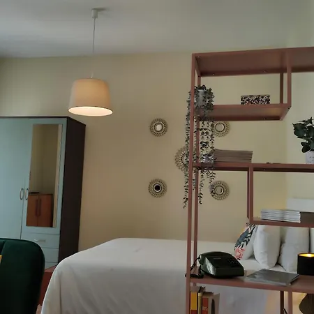 Bonito Y Acogedor Estudio - And Cozy * Malaga